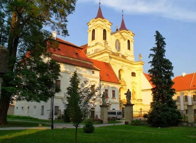 Cyklistika+rybareni+pamatky Rum i privatbostad Rebesovice
